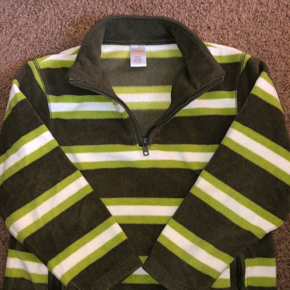 Fleece pull over. - Picture 3 of 3